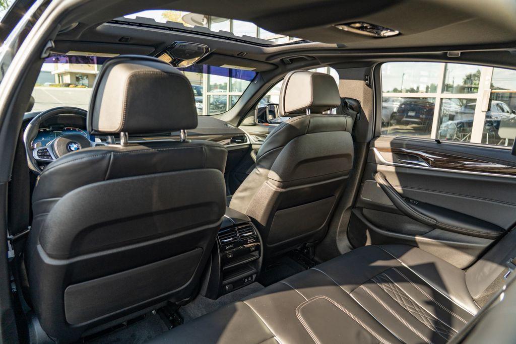 2022 BMW 5 Series