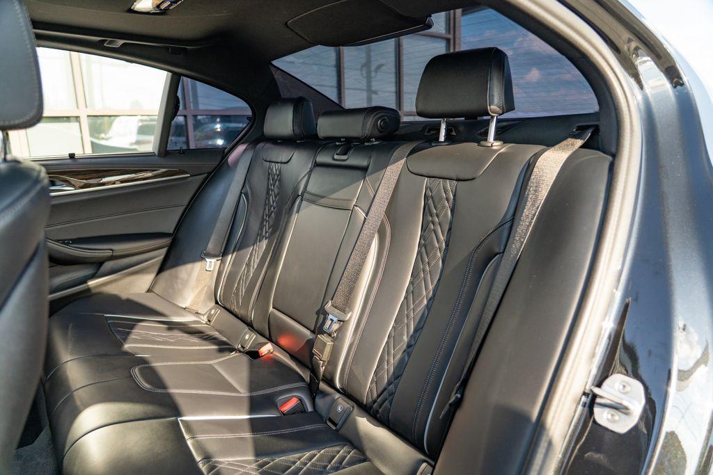 2022 BMW 5 Series