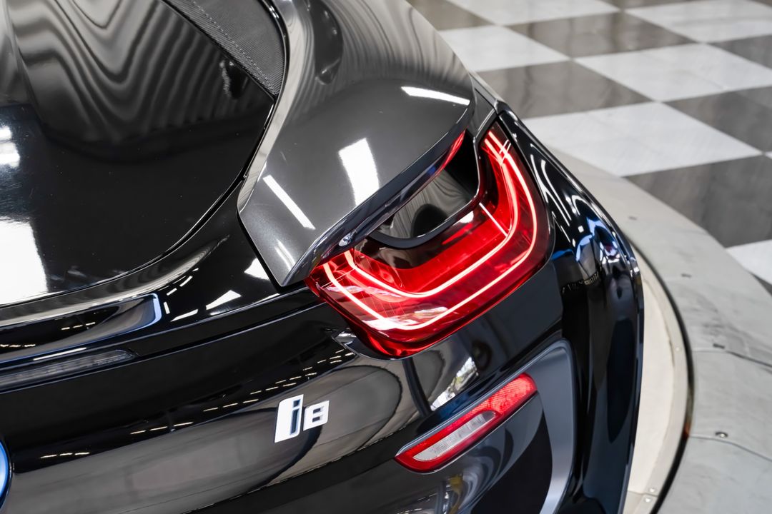 2019 BMW i8