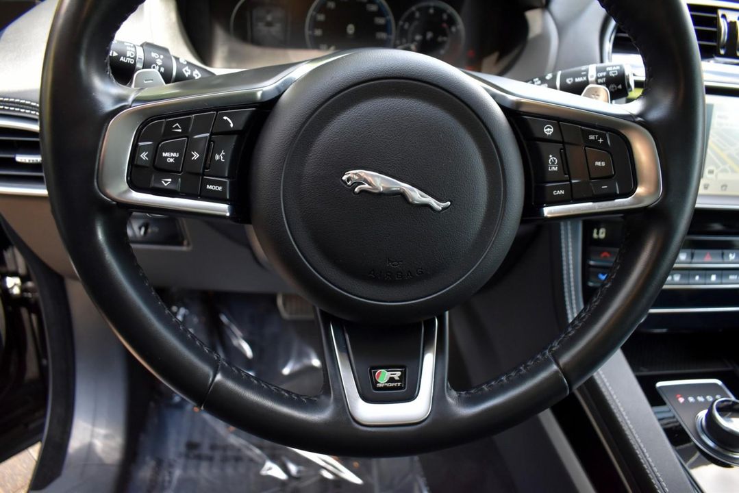 2018 Jaguar F-PACE