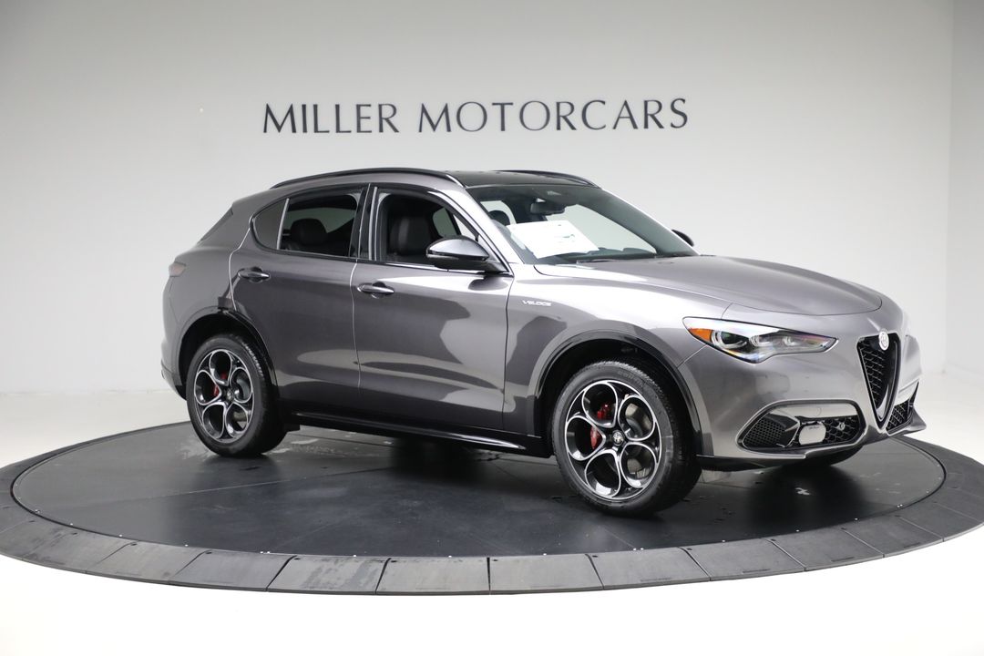 2025 Alfa Romeo Stelvio