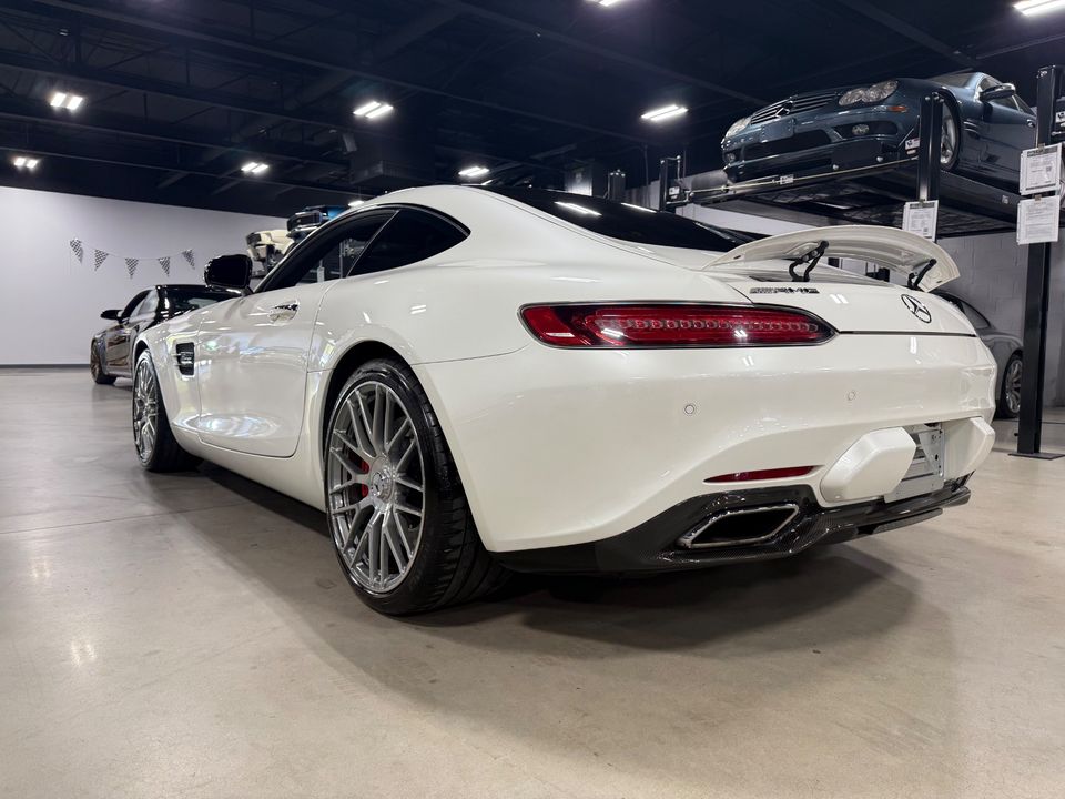 2016 Mercedes-Benz AMG GT S