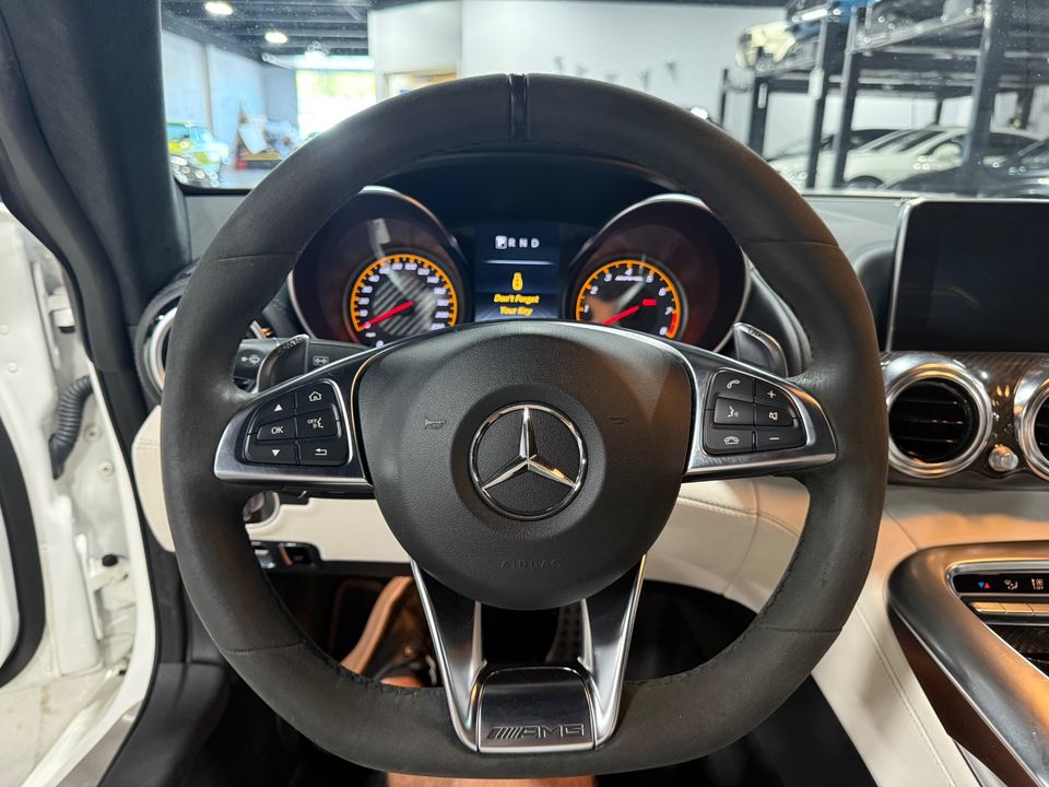 2016 Mercedes-Benz AMG GT S