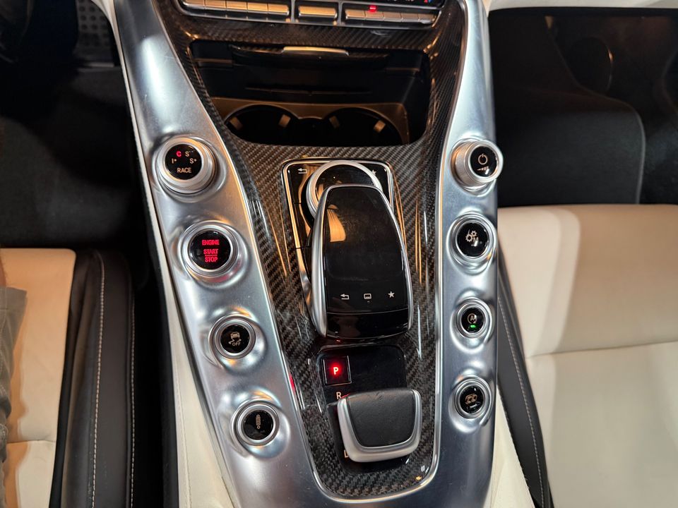 2016 Mercedes-Benz AMG GT S