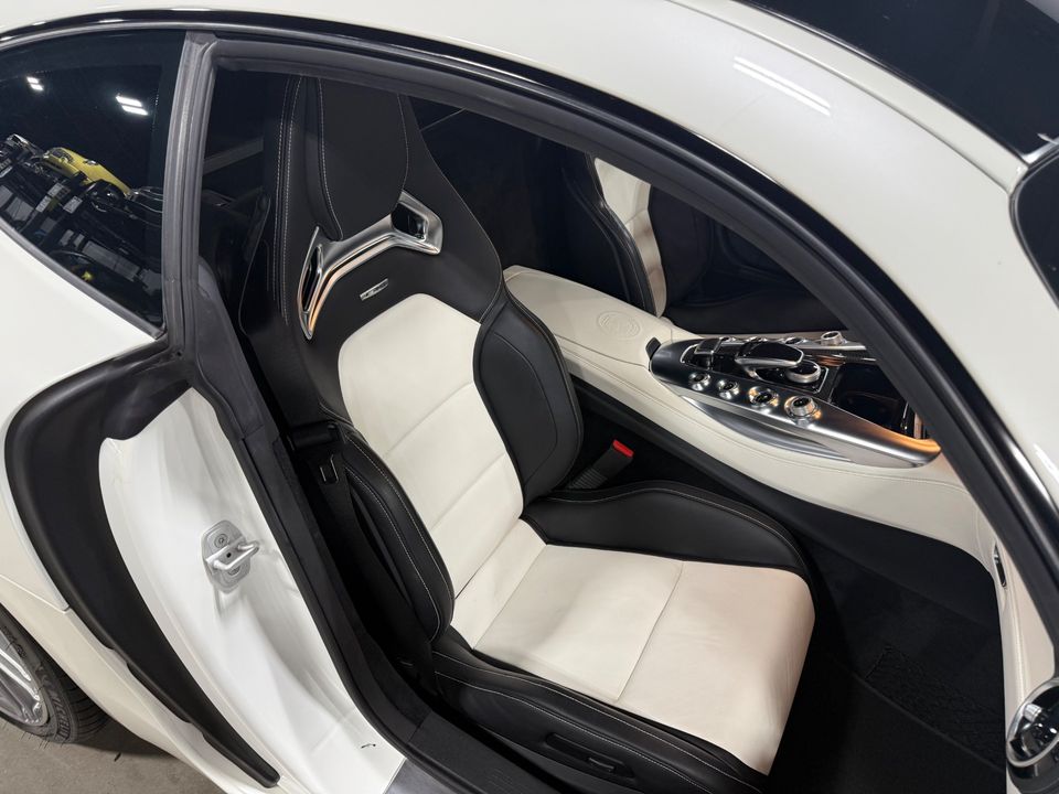2016 Mercedes-Benz AMG GT S