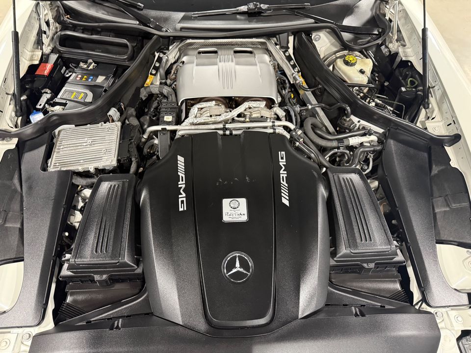 2016 Mercedes-Benz AMG GT S