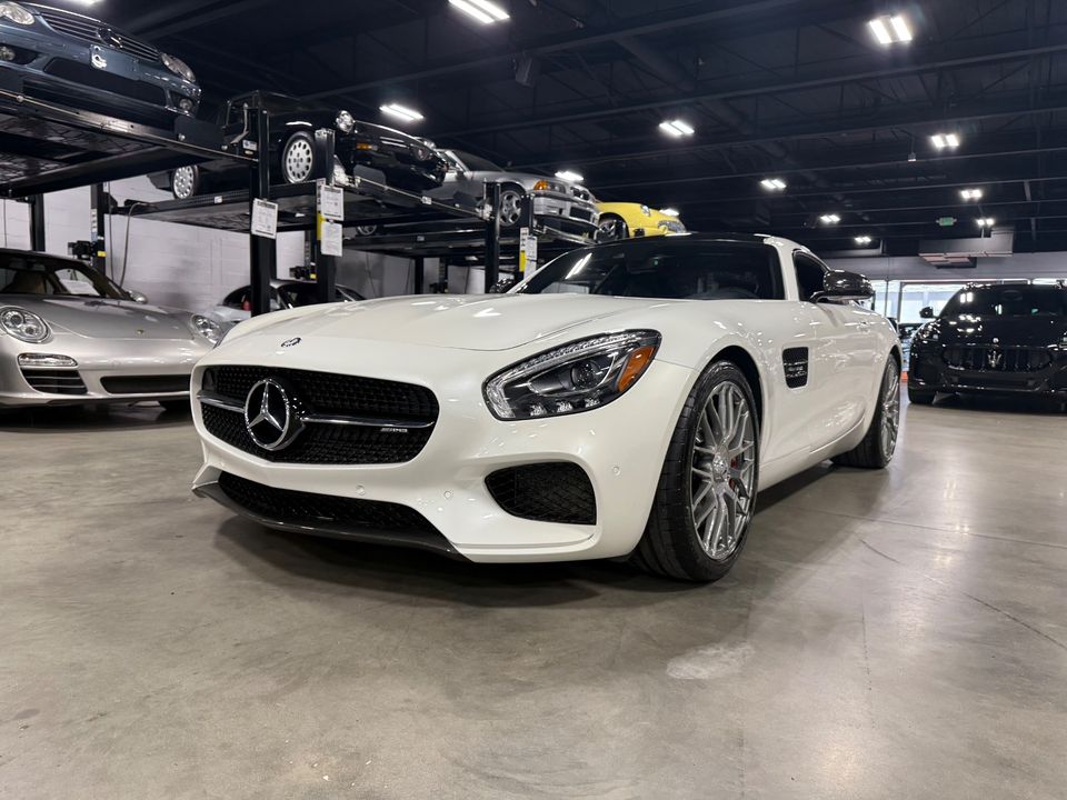 2016 Mercedes-Benz AMG GT S