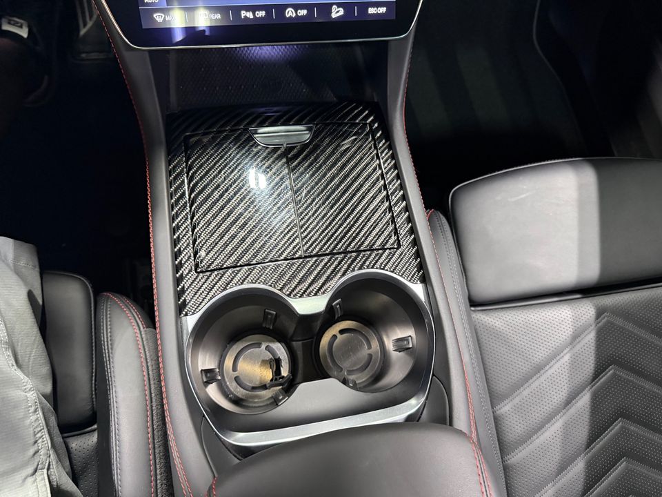 2024 MASERATI GRECALE