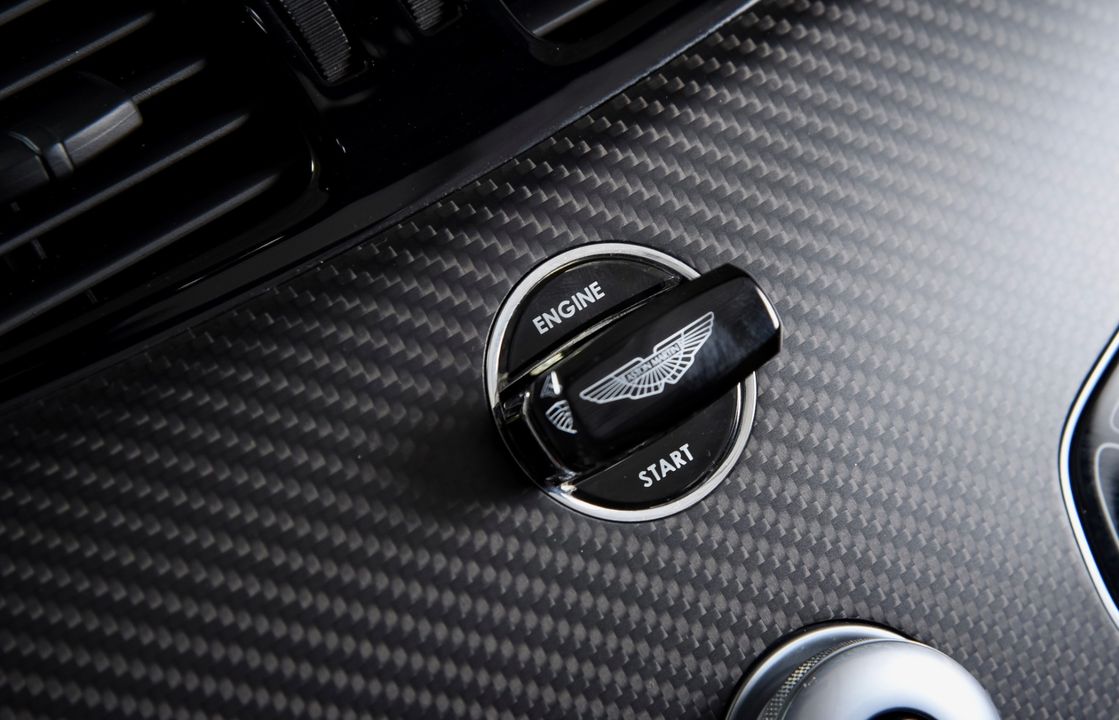 2017 Aston Martin V12 Vantage S