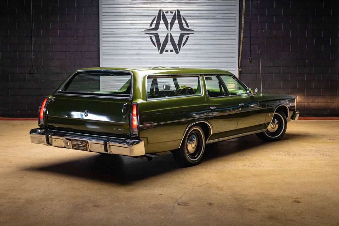 1975 Ford LTD Wagon