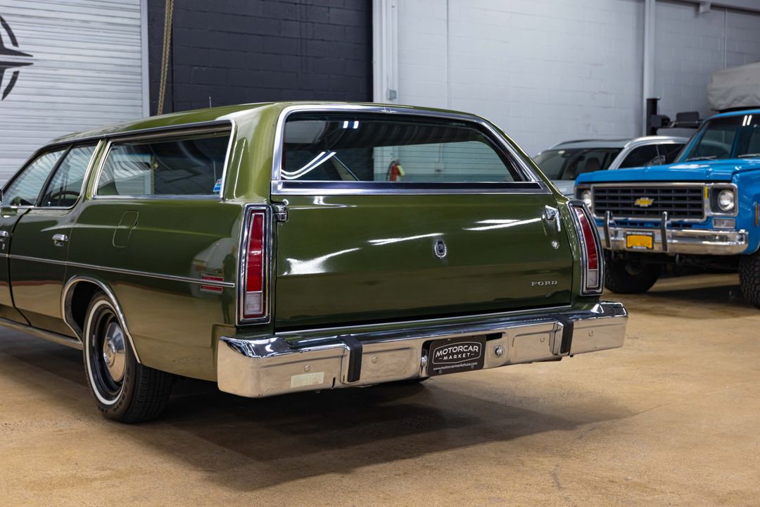1975 Ford LTD Wagon