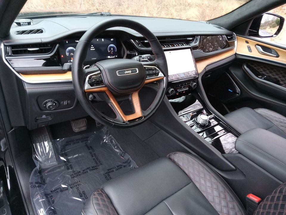 2023 Jeep Grand Cherokee L