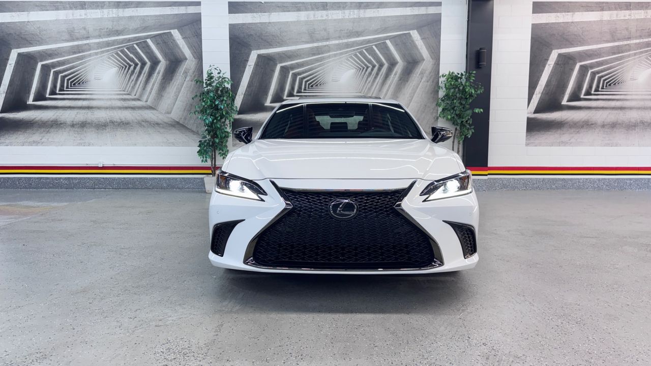 2025 Lexus ES 350