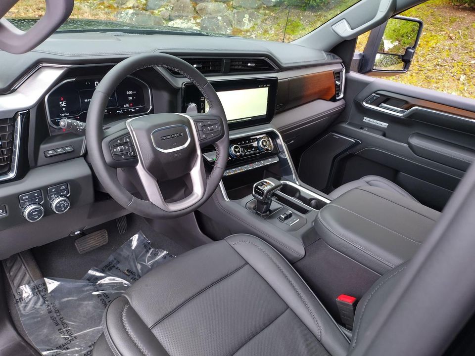 2024 GMC Sierra 1500
