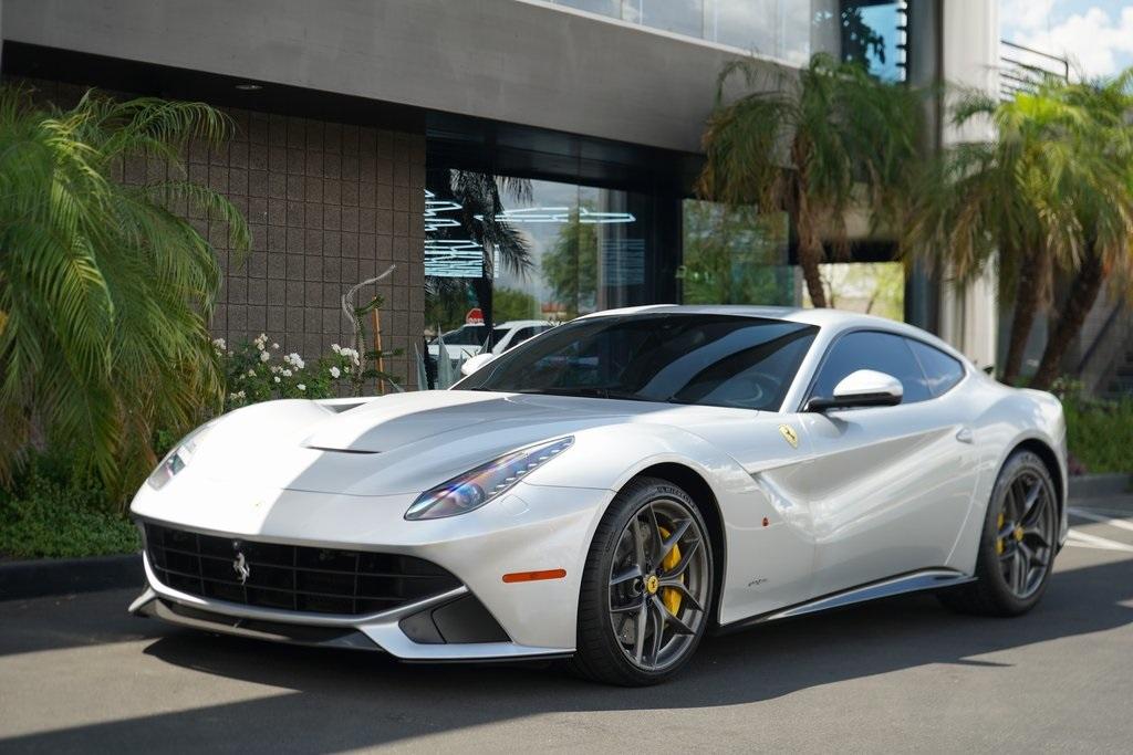 2015 Ferrari F12