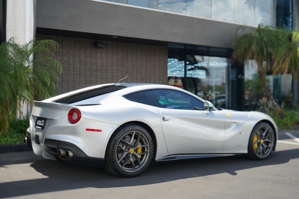 2015 Ferrari F12