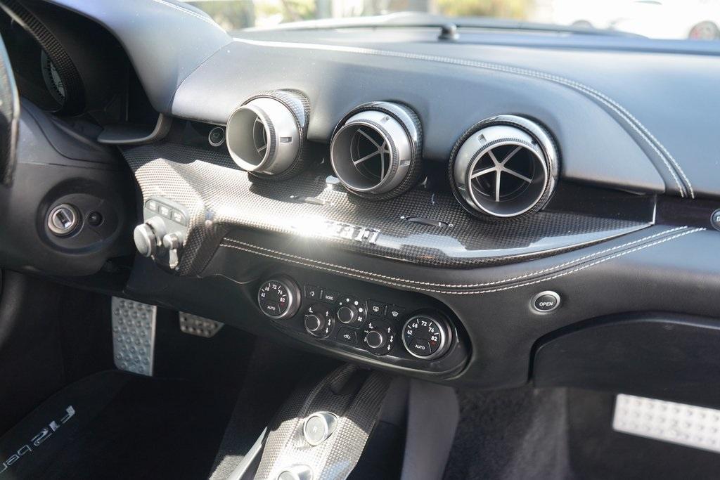2015 Ferrari F12