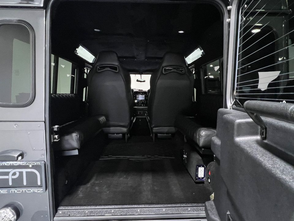 1988 ECD HAND BUILT CUSTOM DEFENDER 110