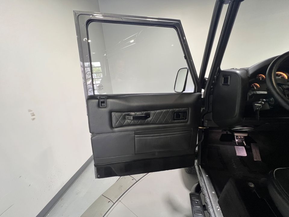 1988 ECD HAND BUILT CUSTOM DEFENDER 110