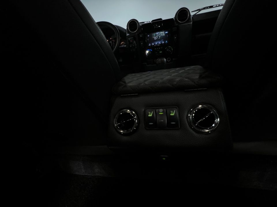 1988 ECD HAND BUILT CUSTOM DEFENDER 110