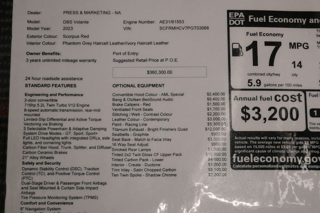 2023 Aston Martin DBS