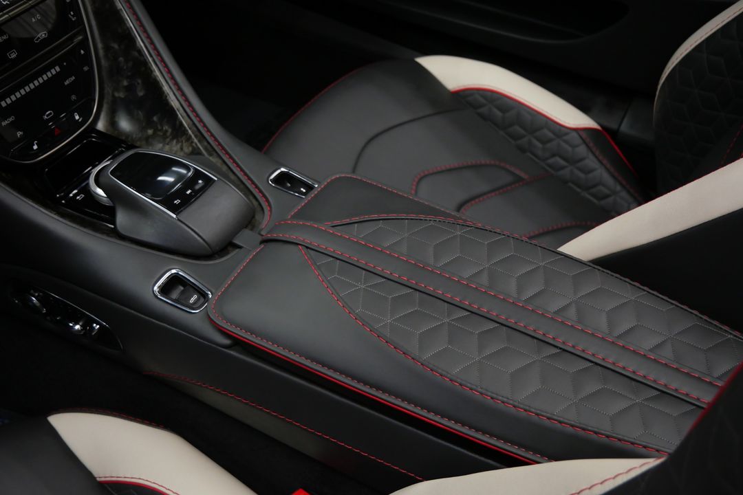 2023 Aston Martin DBS