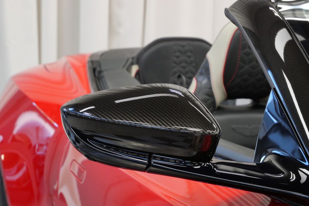 2023 Aston Martin DBS