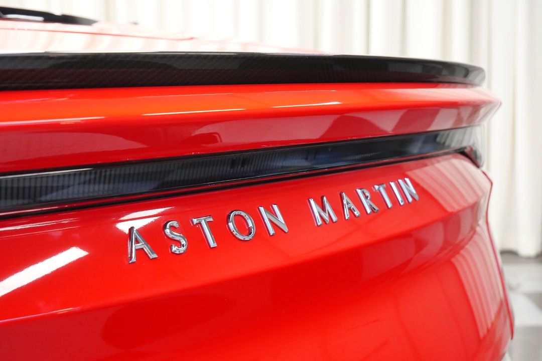 2023 Aston Martin DBS