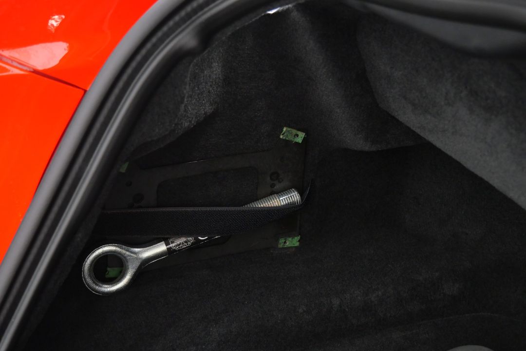 2023 Aston Martin DBS