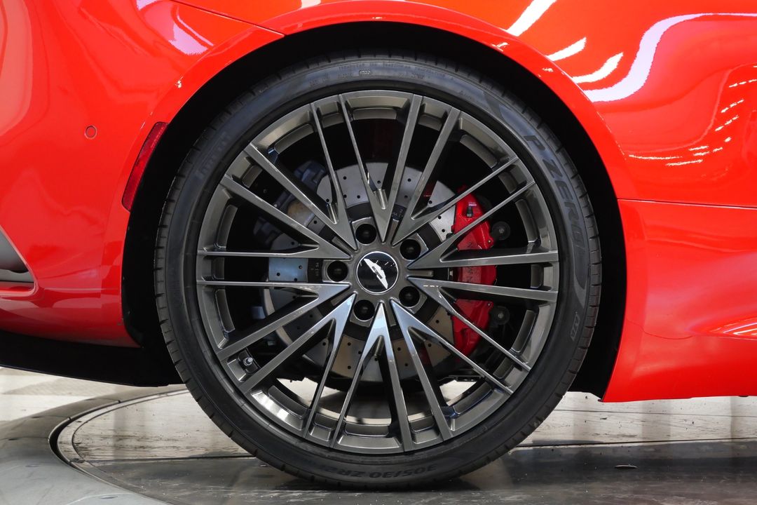 2023 Aston Martin DBS