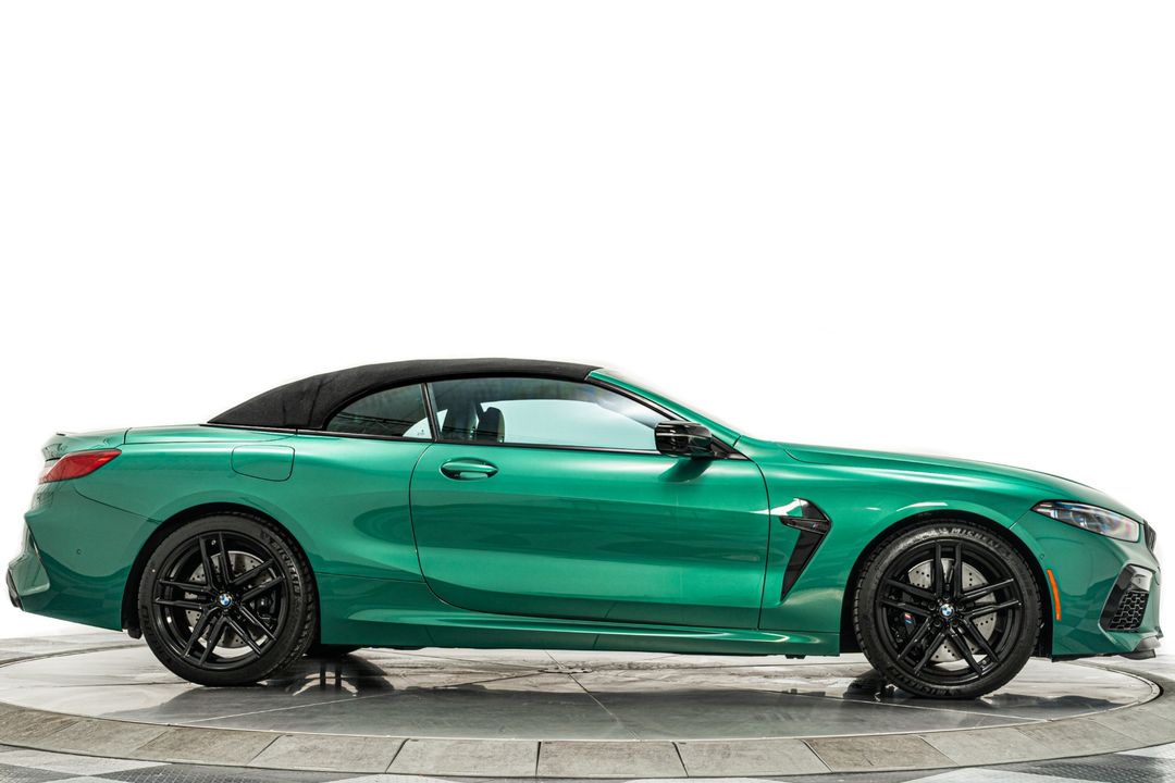 2025 BMW M8