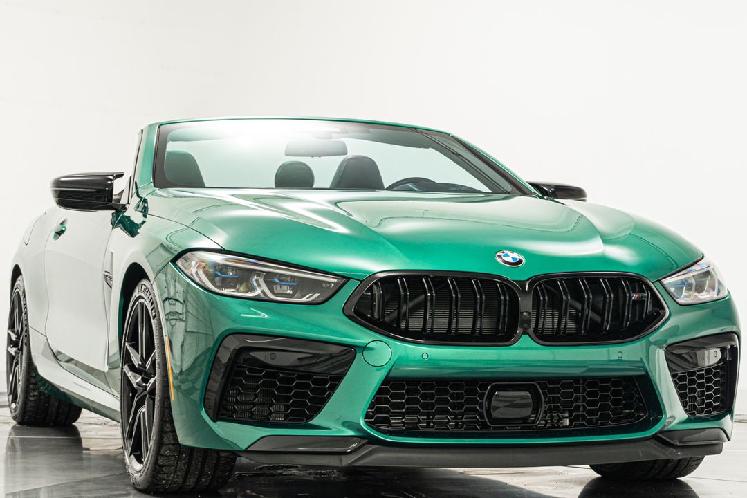 2025 BMW M8