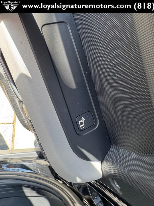 2021 Land Rover Defender