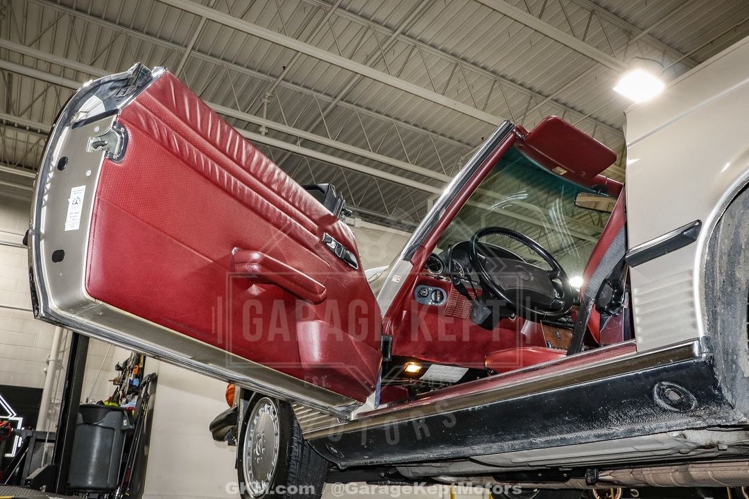 1986 Mercedes-Benz 560SL