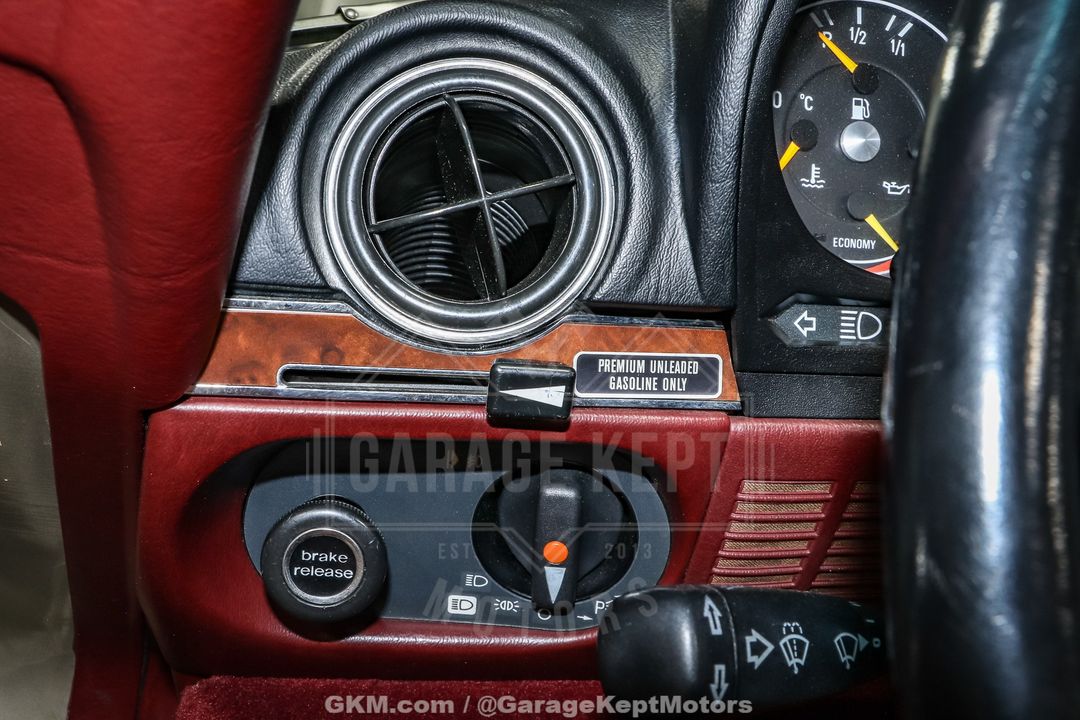 1986 Mercedes-Benz 560SL
