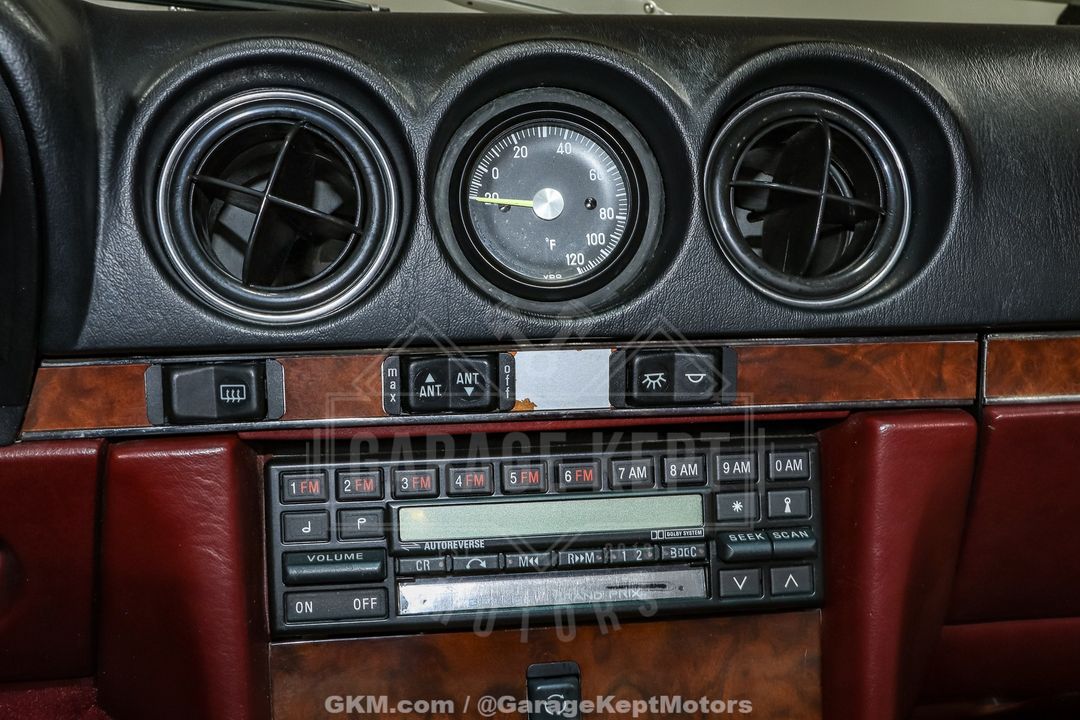 1986 Mercedes-Benz 560SL