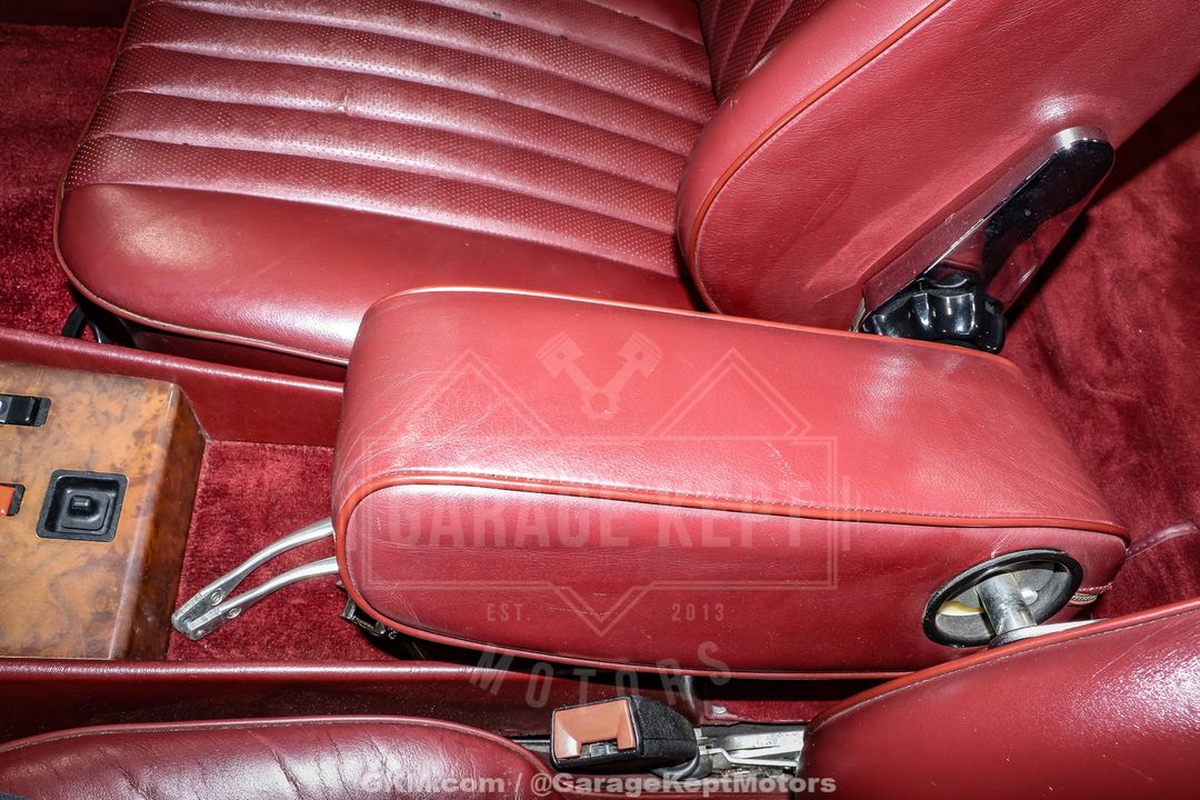 1986 Mercedes-Benz 560SL
