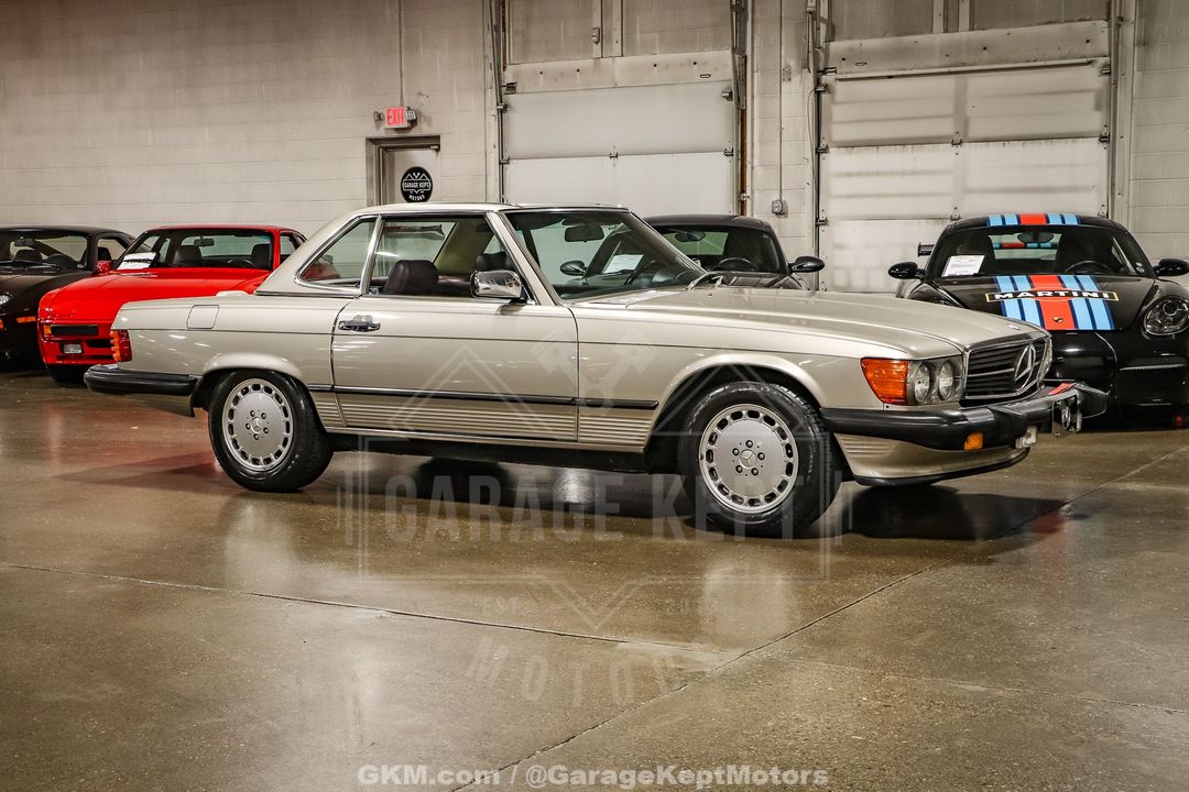 1986 Mercedes-Benz 560SL