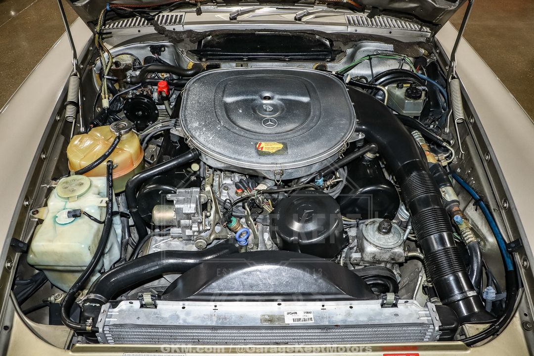 1986 Mercedes-Benz 560SL