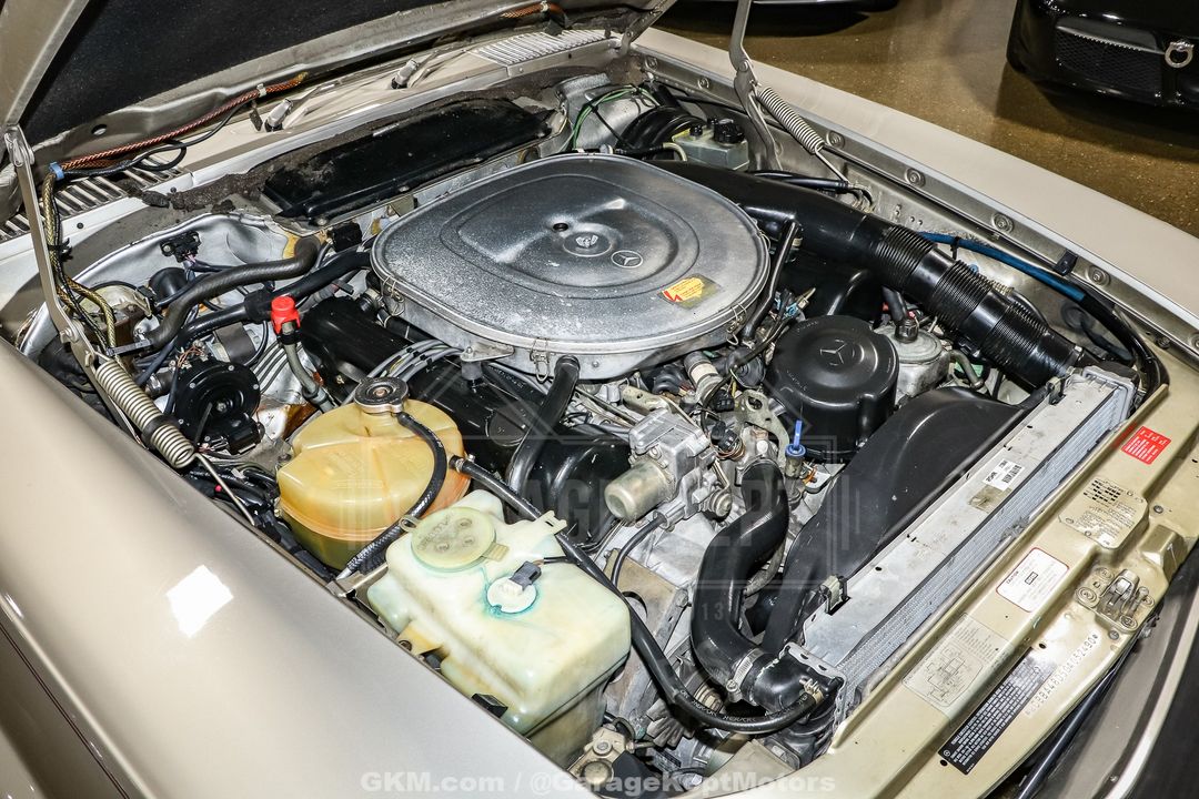 1986 Mercedes-Benz 560SL