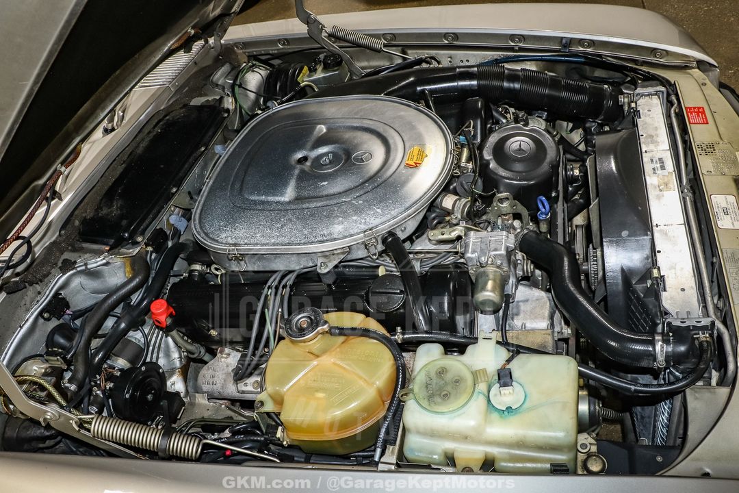 1986 Mercedes-Benz 560SL