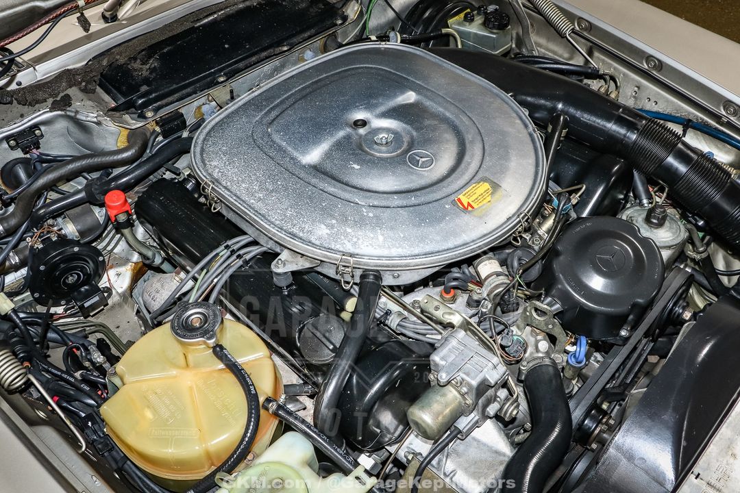 1986 Mercedes-Benz 560SL
