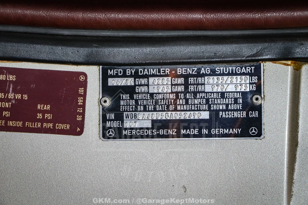 1986 Mercedes-Benz 560SL