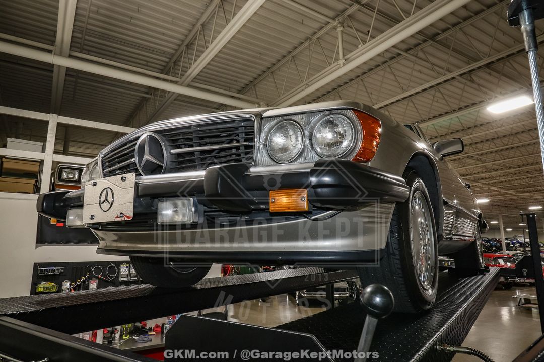 1986 Mercedes-Benz 560SL
