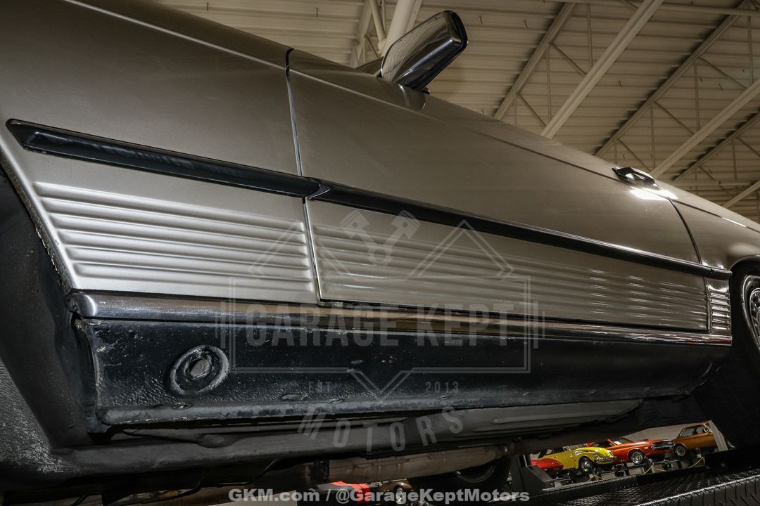 1986 Mercedes-Benz 560SL