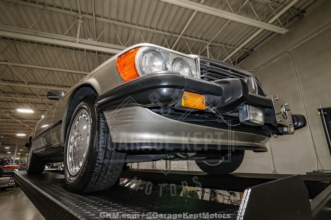 1986 Mercedes-Benz 560SL