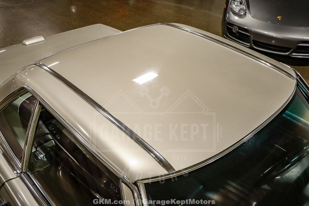 1986 Mercedes-Benz 560SL