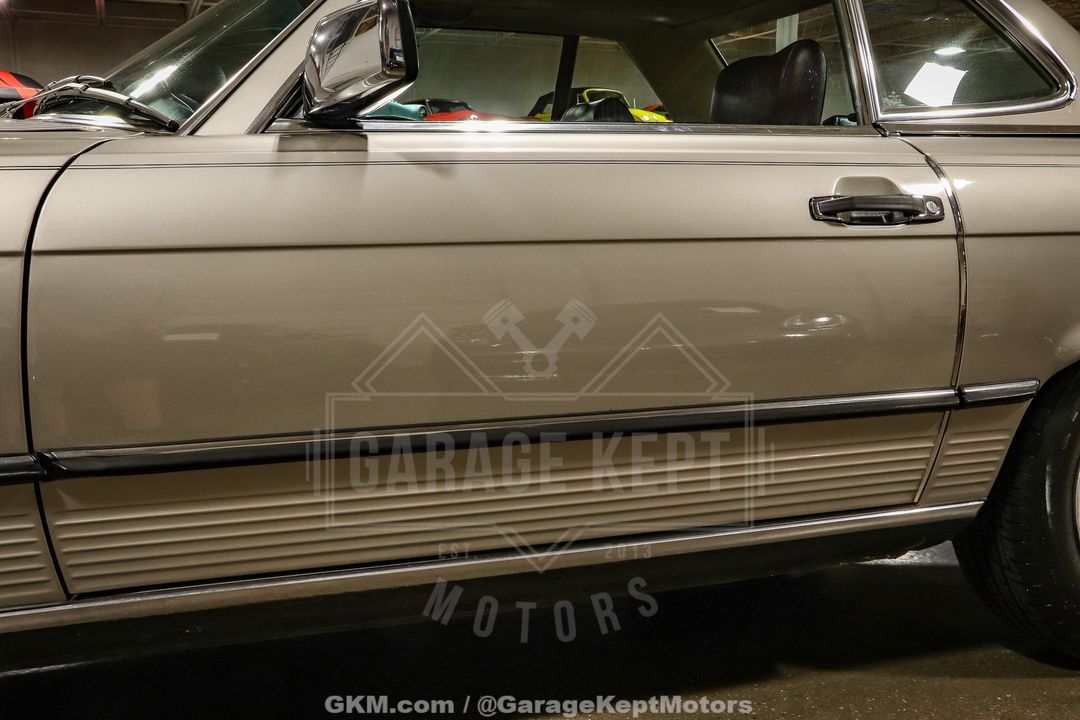 1986 Mercedes-Benz 560SL