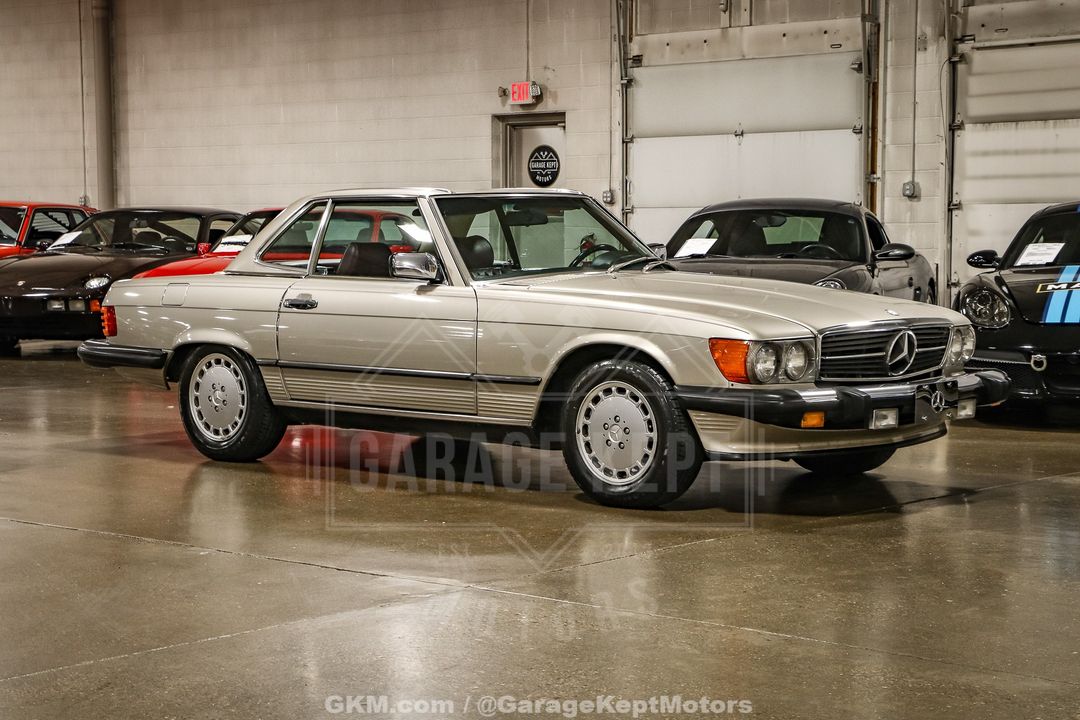 1986 Mercedes-Benz 560SL