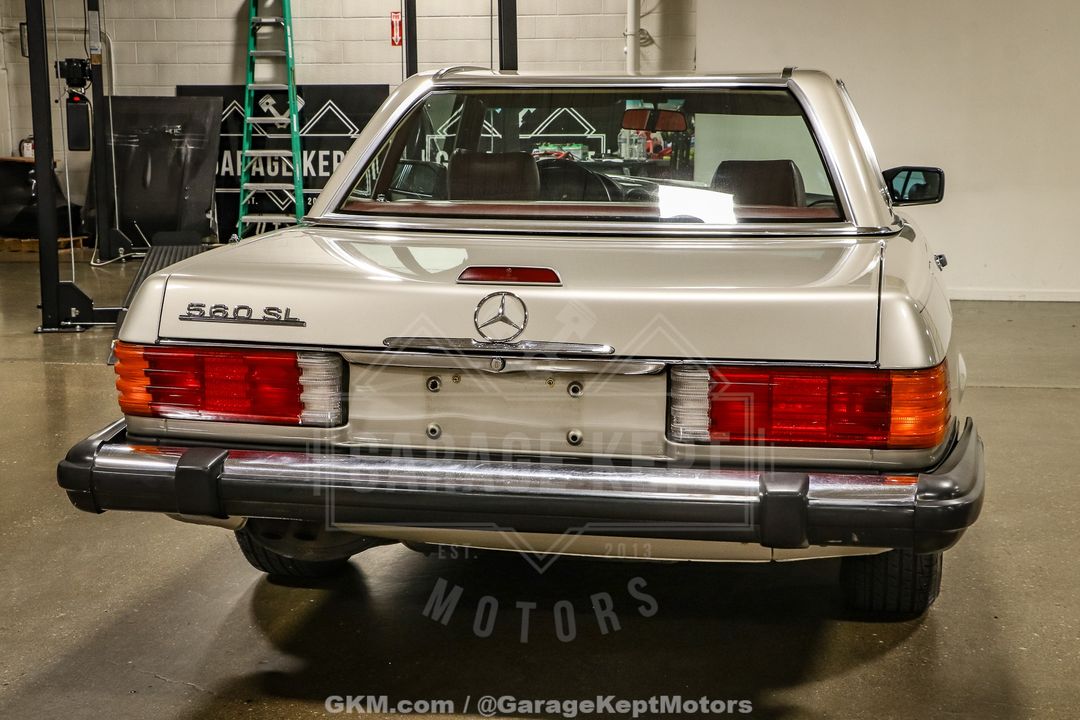 1986 Mercedes-Benz 560SL